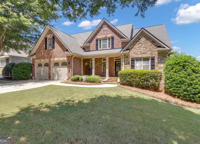 Property at 460 Vanderbilt Pkwy, Newnan, GA 30265, 4 beds, 3.5 baths
