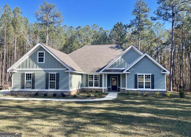 Property at 419 Willow Lake Dr NW, Milledgeville, GA 31061, 4 beds, 3 baths