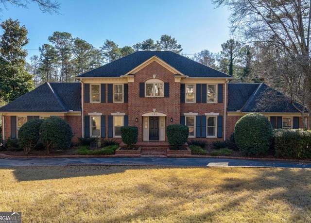 Property at 105 Moss Side Dr, Athens, GA 30607, 5 beds, 4.5 baths