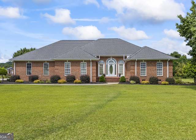 Property at 1121 Beacon Light Rd, Hartwell, GA 30643, 4 beds, 3 baths