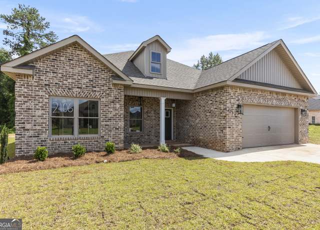 Property at 207 Willowbrook Ln, Kathleen, GA 31047, 3 beds, 2 baths