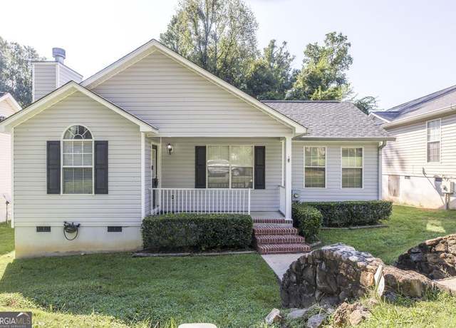 Property at 853 Parkview Dr, Macon, GA 31211, 3 beds, 2 baths