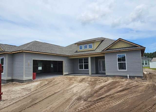 Property at 213 Verano St, Kingsland, GA 31548, 3 beds, 2 baths