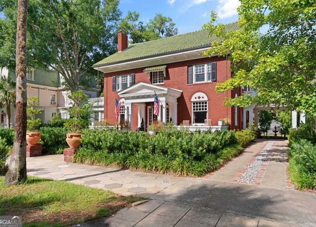 Property at 815 Union St, Brunswick, GA 31520, 5 beds, 3.5 baths