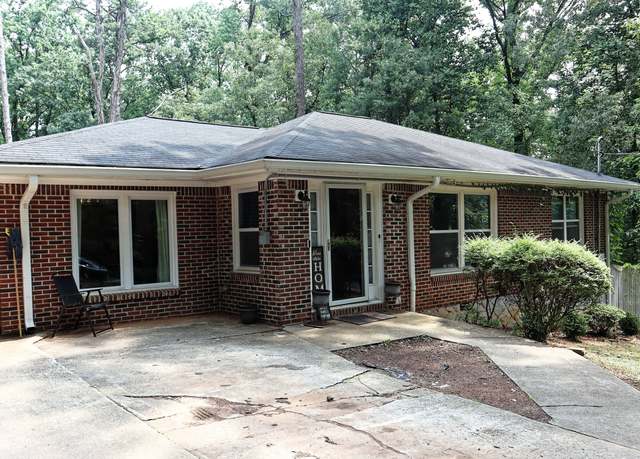 Property at 288 Harper Rd SE, Atlanta, GA 30315, 3 beds, 2 baths