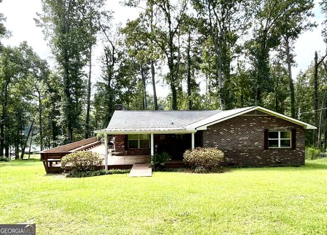 Property at 771 Calhoun Dr, Abbeville, AL 36310, 5 beds, 2 baths