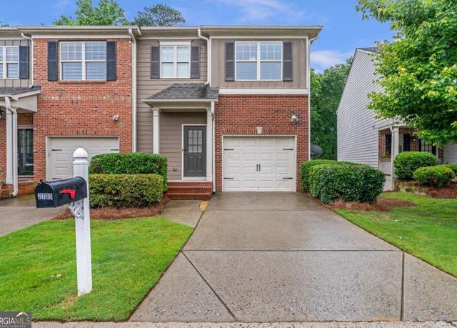 Property at 2735 Maple Park Pl #32, Cumming, GA 30041, 2 beds, 2.5 baths