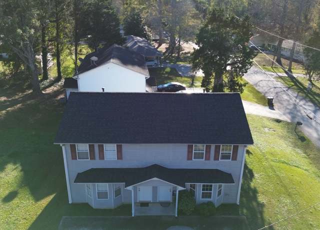 Property at 361/363 Rothell Rd, Toccoa, GA 30577, 4 beds, 2 baths