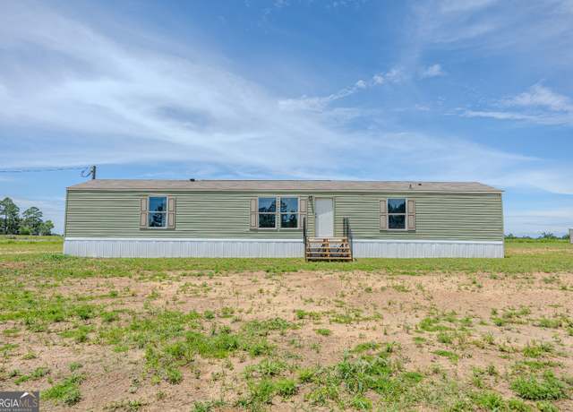 Property at 461 Mccord Rd, East Dublin, GA 31027, 3 beds, 2 baths