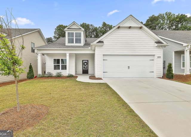 Property at 205 Farrell Creek Dr, Senoia, GA 30276, 3 beds, 2 baths