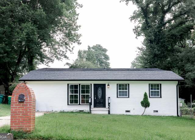 Property at 4786 Bartlett Rd, Forest Park, GA 30297, 4 beds, 2 baths