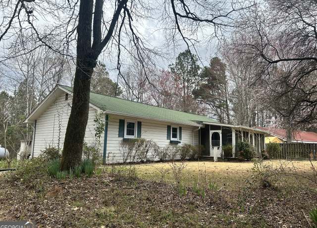 Property at 2131 S River Rd, Franklin, GA 30217, 3 beds, 2 baths
