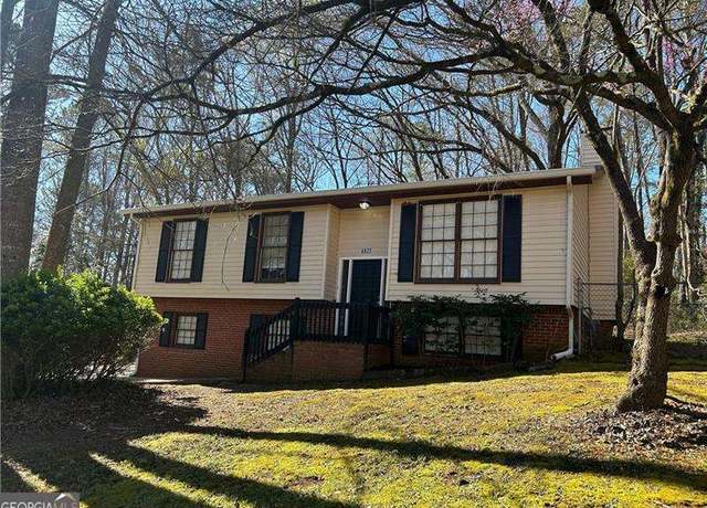 Property at 6625 Paula Ct, Lithonia, GA 30038, 4 beds, 2 baths