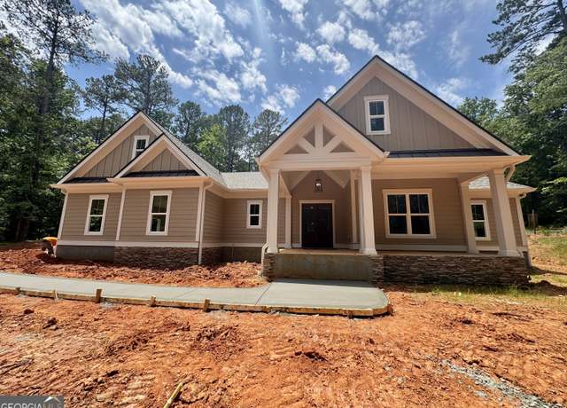 Property at 1061 Eagle Bluff Ct, Greensboro, GA 30642, 5 beds, 3.5 baths