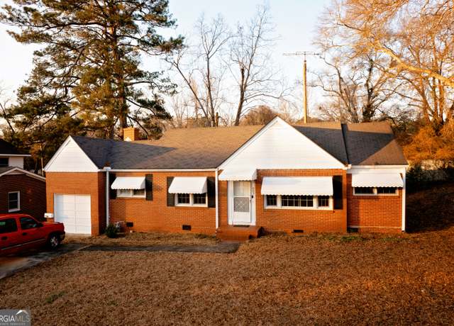 Property at 603 E Main St, Thomaston, GA 30286, 2 beds, 2 baths