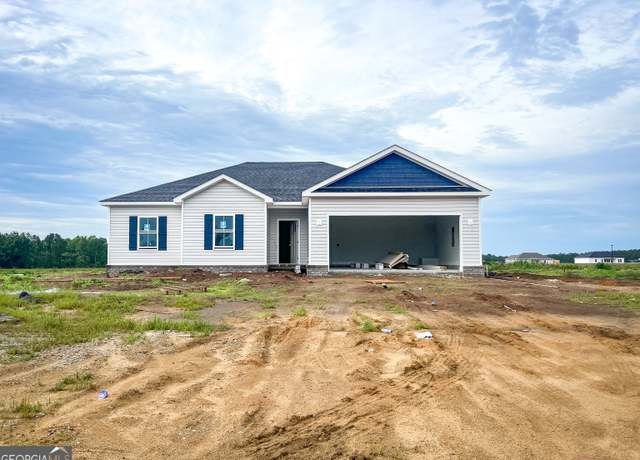Property at 203 Aunt Bee Blvd, Statesboro, GA 30458, 3 beds, 2 baths
