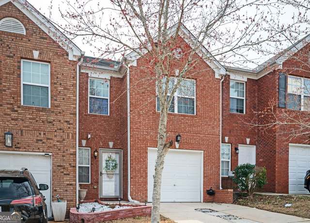 Property at 6517 Snowbird Ln, Douglasville, GA 30134, 3 beds, 2.5 baths