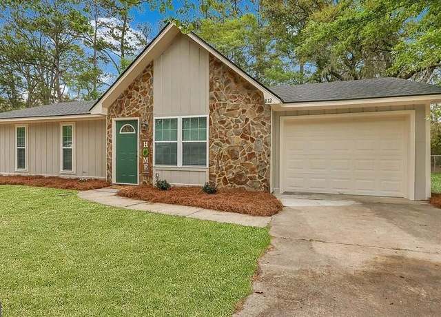 Property at 812 Spanish Oak Dr, Hinesville, GA 31313, 4 beds, 3 baths