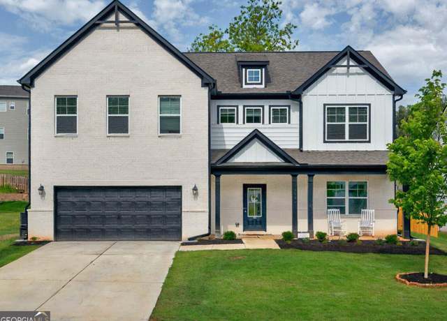 Property at 5350 Woodline View Cir, Hoschton, GA 30548, 4 beds, 3 baths
