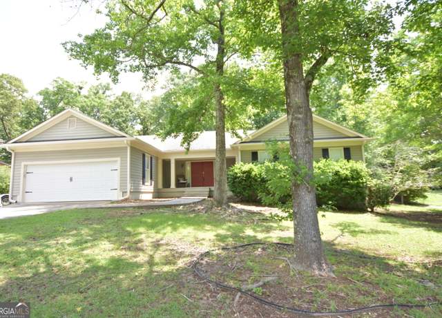 Property at 725 Summerwind Dr, Macon, GA 31210, 3 beds, 2 baths