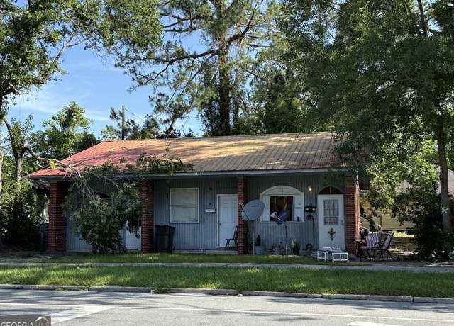 Property at 1110 Carswell Ave, Waycross, GA 31503