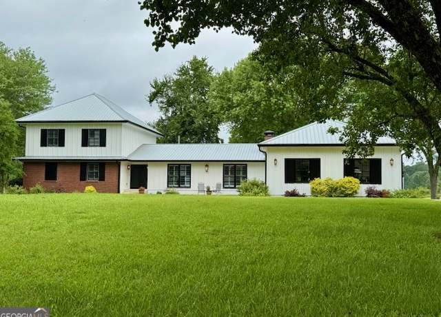 Property at 360 Morgan Mill Rd, Brooks, GA 30205, 3 beds, 3.5 baths