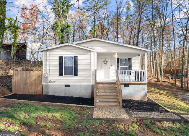 Property at 200 Farmhouse Rd, Mount Airy, GA 30563, 3 beds, 2 baths