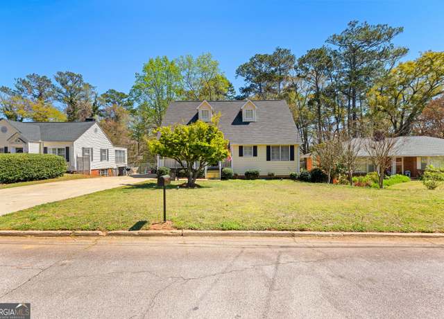 Property at 410 Gordon St, Lagrange, GA 30240, 4 beds, 3 baths