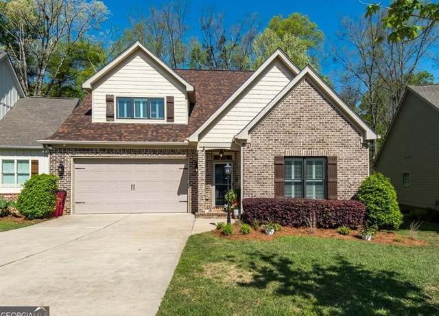 Property at 351 Carillon Ln, Macon, GA 31210, 5 beds, 4.5 baths