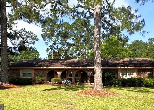 Property at 5889 Angela Pl, Macon, GA 31216, 3 beds, 2 baths