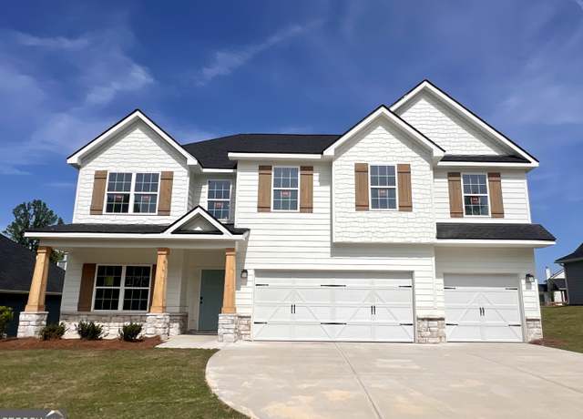 Property at 4043 Holstein Hl #175, Columbus, GA 31904, 5 beds, 3 baths