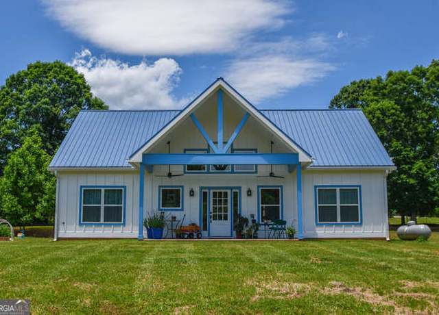 Property at 132 Fairview Meadows Dr, Demorest, GA 30535, 2 beds, 2 baths