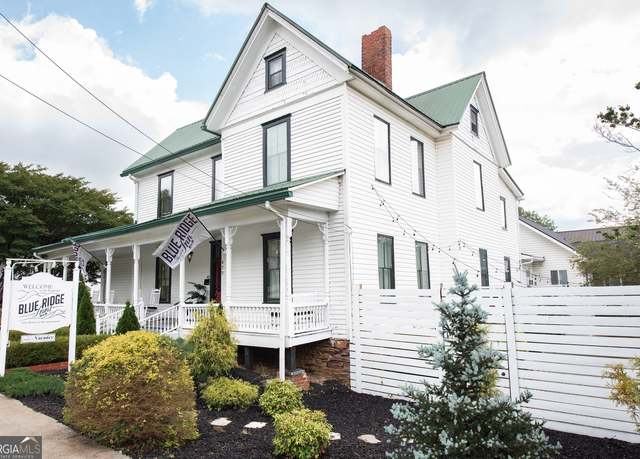 Property at 477 W First St, Blue Ridge, GA 30513, 9 beds, 9.5 baths