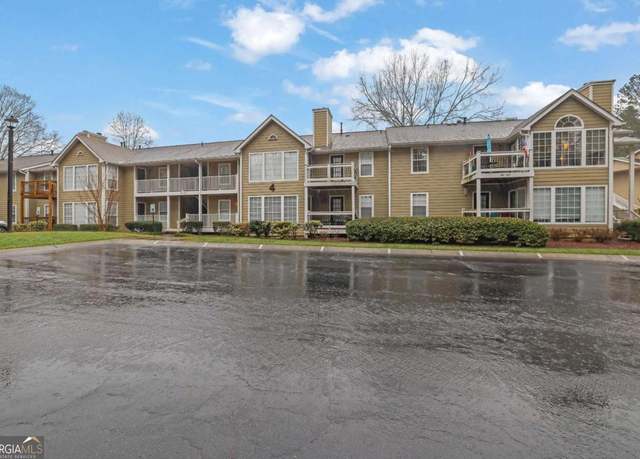 Property at 411 Berkeley Woods Dr, Duluth, GA 30096, 2 beds, 2 baths