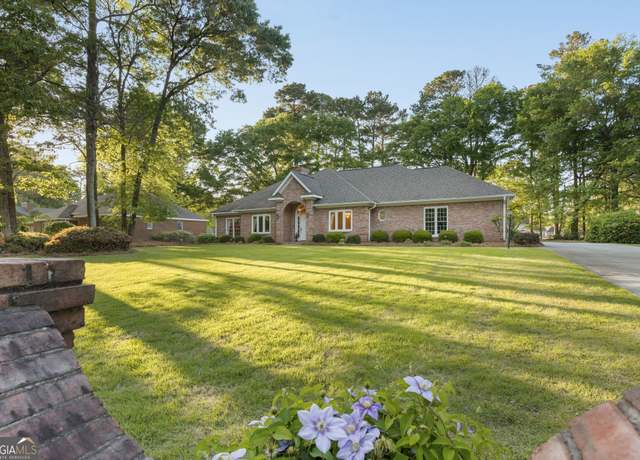 Property at 209 Stathams Way, Warner Robins, GA 31088, 4 beds, 2.5 baths