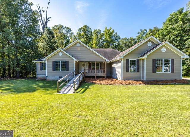 Property at 1951 Dames Ferry Rd, Forsyth, GA 31029, 3 beds, 2.5 baths