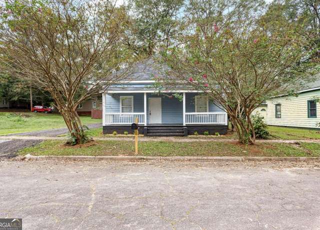 Property at 100 International St, Hogansville, GA 30230, 3 beds, 2 baths