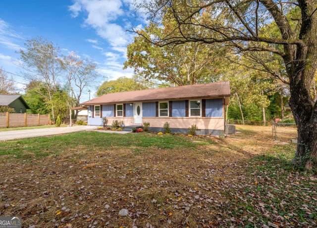 Property at 93 Oconee Cir, Lafayette, GA 30728, 4 beds, 2 baths