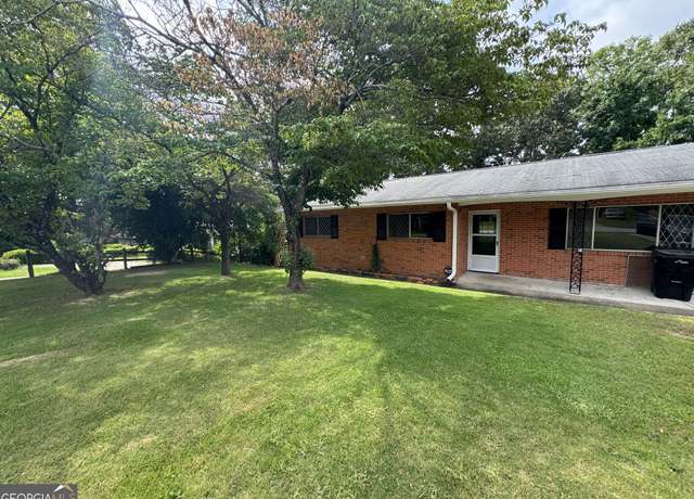 Property at 4044 Norwood Dr, Columbus, GA 31907, 3 beds, 1.5 baths