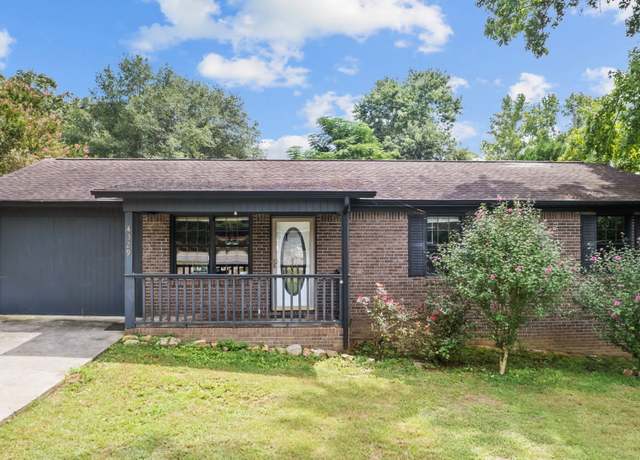 Property at 4329 Dews Pond Rd SE, Calhoun, GA 30701, 3 beds, 2 baths