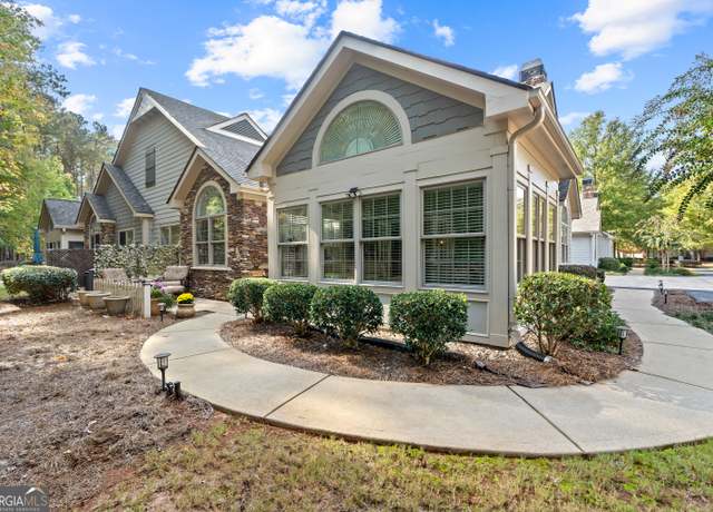 Property at 133 Edgewood Ct, Eatonton, GA 31024, 3 beds, 2 baths