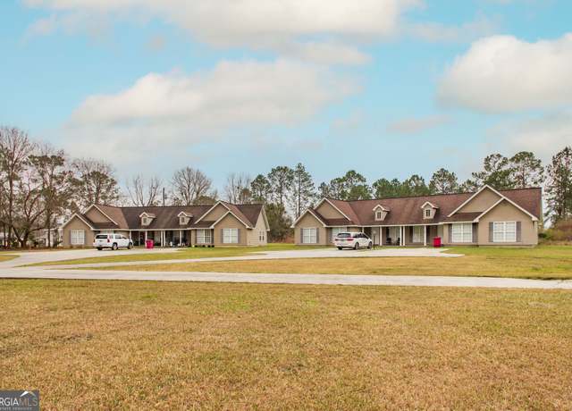 Property at 6905 Hacklebarney Rd, Blackshear, GA 31516, 18 beds, 12 baths
