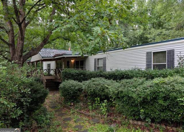 Property at 894 High Falls Rd, Jackson, GA 30233, 3 beds, 2 baths