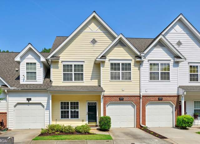Property at 939 Pike Forest Dr, Lawrenceville, GA 30045, 3 beds, 2.5 baths