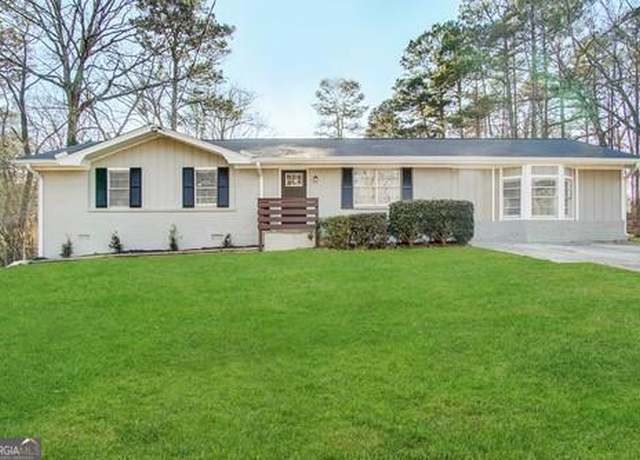 Property at 464 Stonewood Dr, Stone Mountain, GA 30087, 6 beds, 4 baths