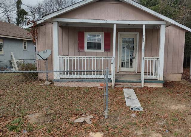 Property at 3061 Grady St, Macon, GA 31204, 3 beds, 2 baths