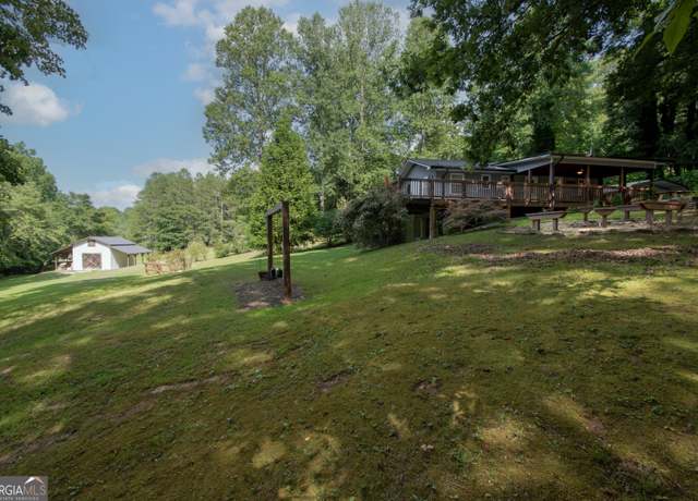 Property at 1386 Mulkey Gap Rd, Blairsville, GA 30512, 3 beds, 2 baths