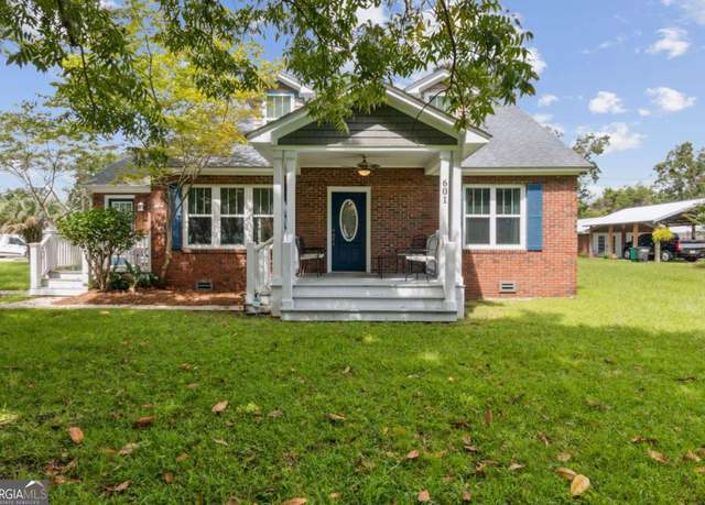 Property at 601 Norris St, St. Marys, GA 31558, 4 beds, 4 baths