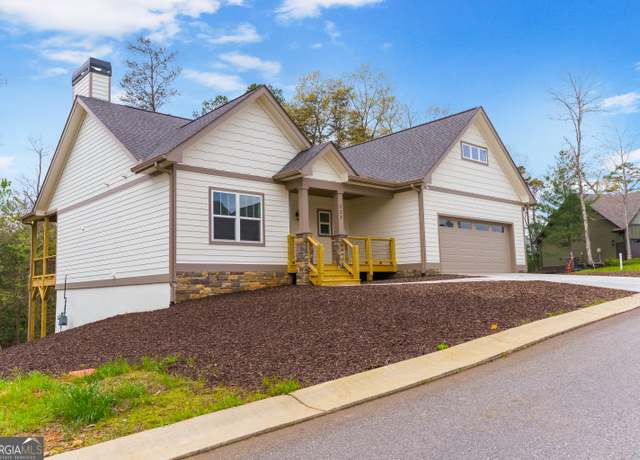 Property at 113 Summit View Ln, Ellijay, GA 30540, 2 beds, 3.5 baths