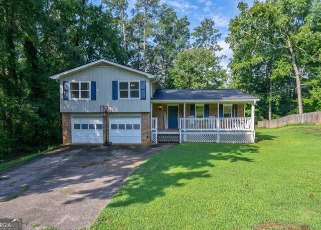 Property at 1535 Rambling Woods Dr NW, Lawrenceville, GA 30043, 3 beds, 2 baths